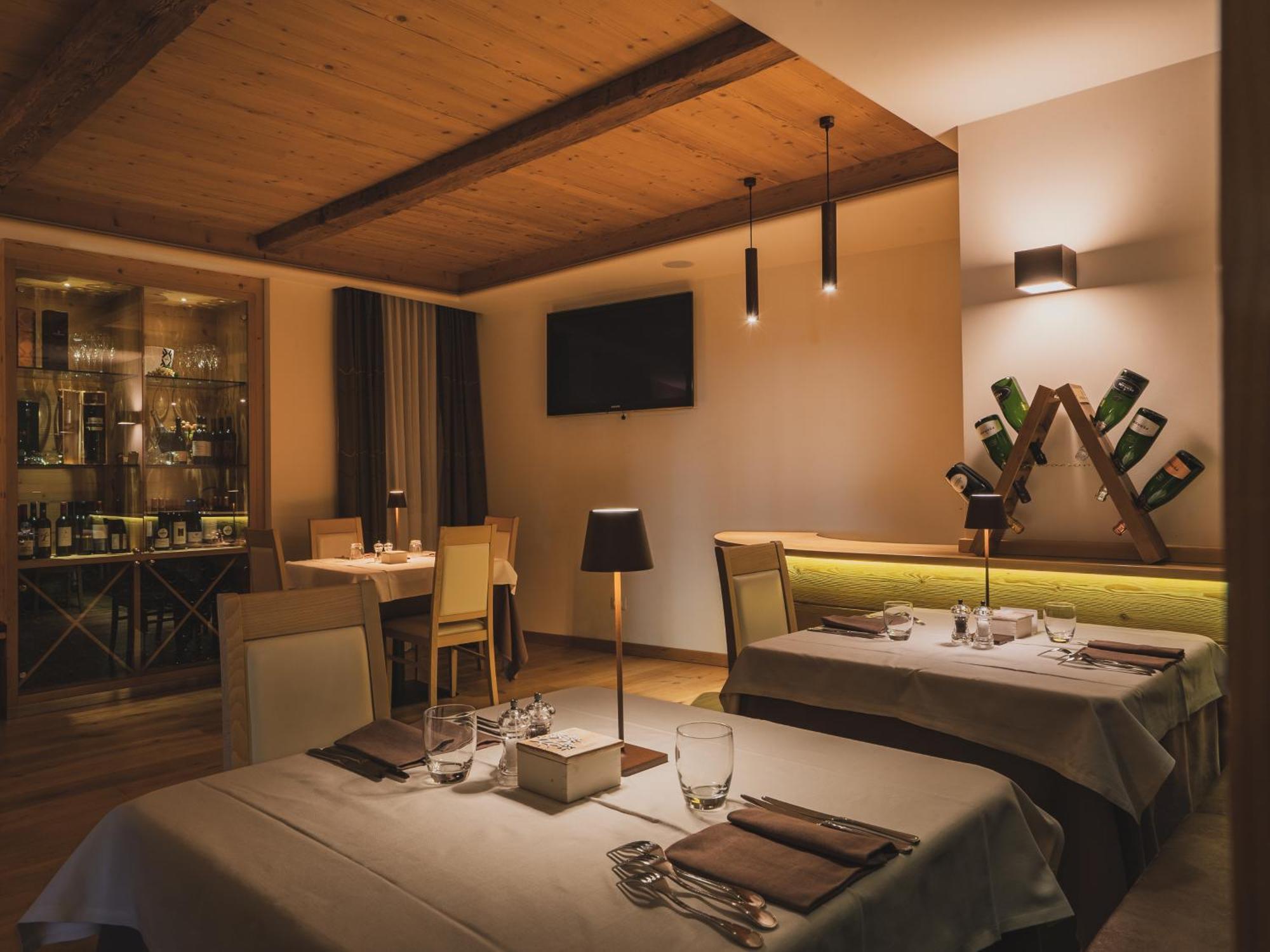 מדונה די קמפיליו Hotel Crozzon מראה חיצוני תמונה