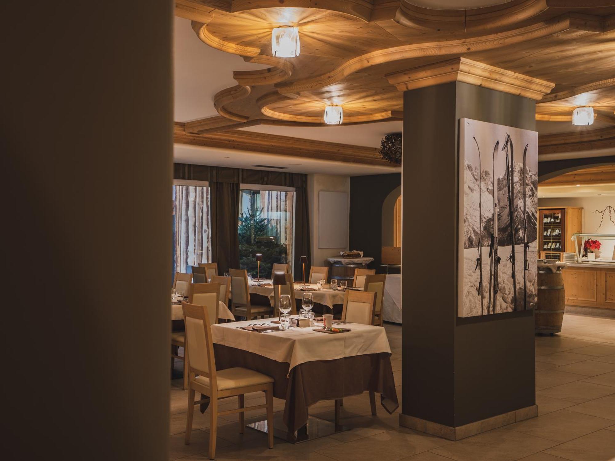 מדונה די קמפיליו Hotel Crozzon מראה חיצוני תמונה