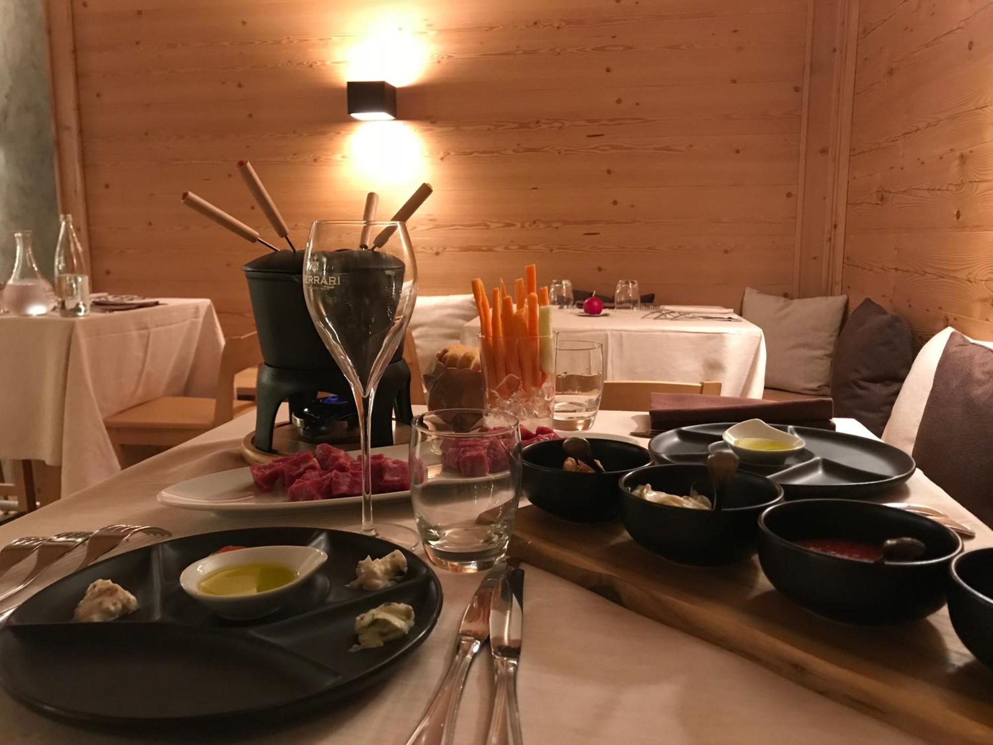 מדונה די קמפיליו Hotel Crozzon מראה חיצוני תמונה