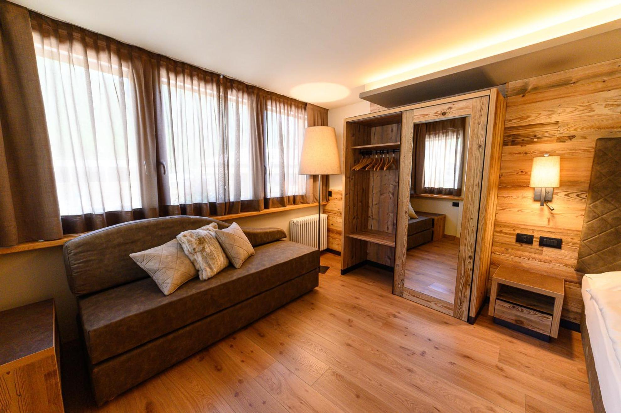 מדונה די קמפיליו Hotel Crozzon מראה חיצוני תמונה
