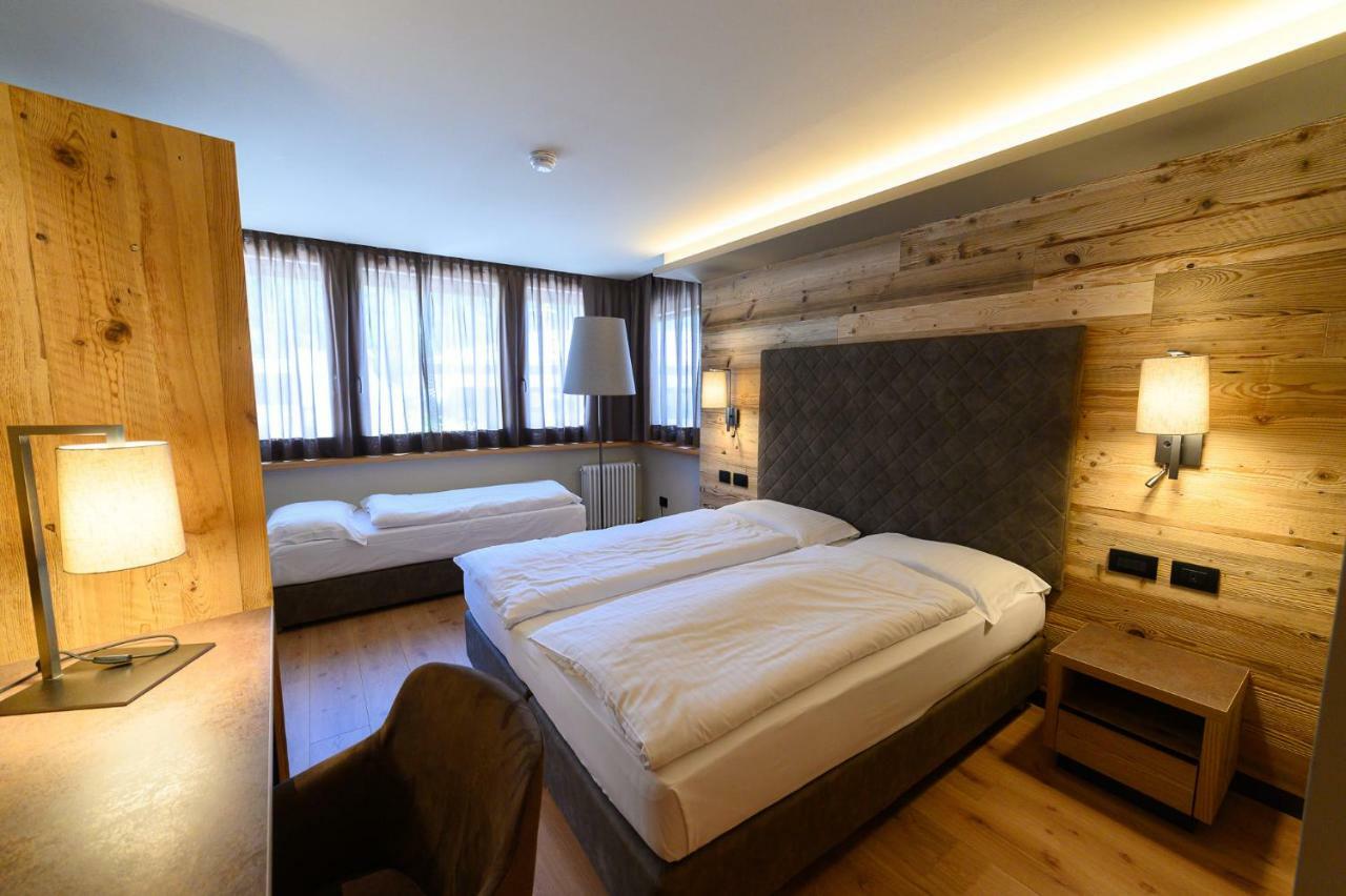 מדונה די קמפיליו Hotel Crozzon מראה חיצוני תמונה